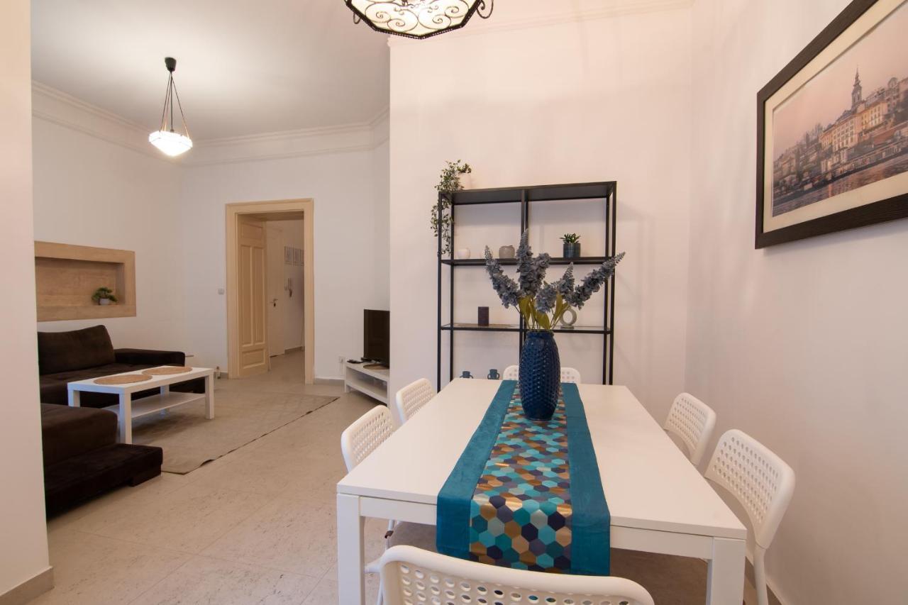Apartamento Sweet House Republic Belgrado Exterior foto