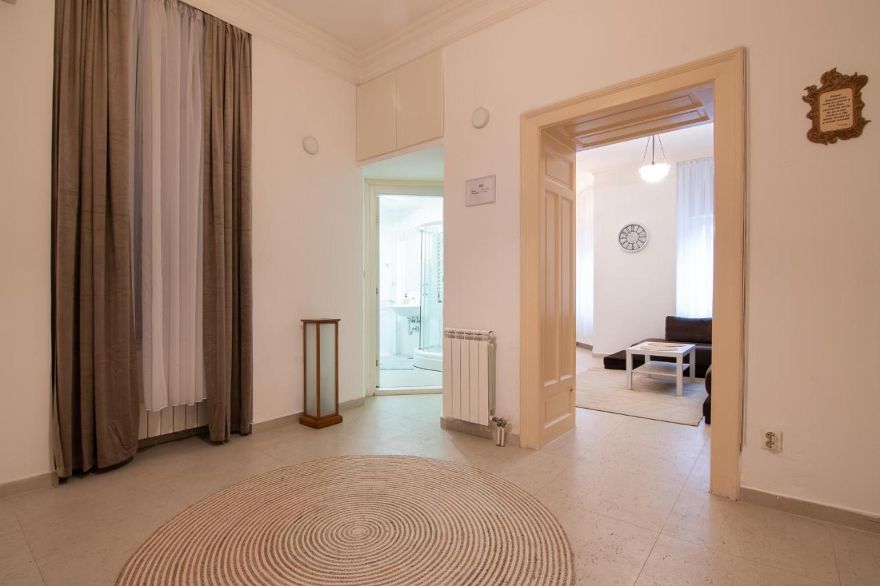 Apartamento Sweet House Republic Belgrado Exterior foto